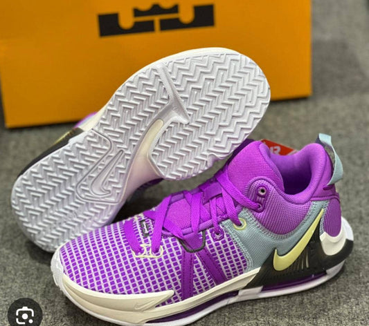 Basket NIKE